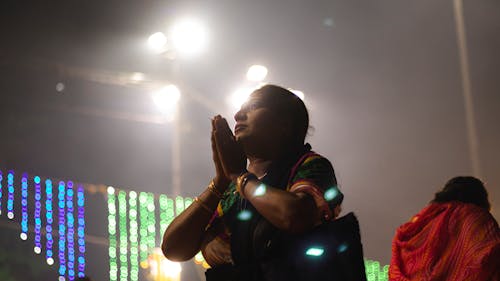 Ücretsiz diwali, dua, dua eden içeren Ücretsiz stok fotoğraf Stok Fotoğraflar