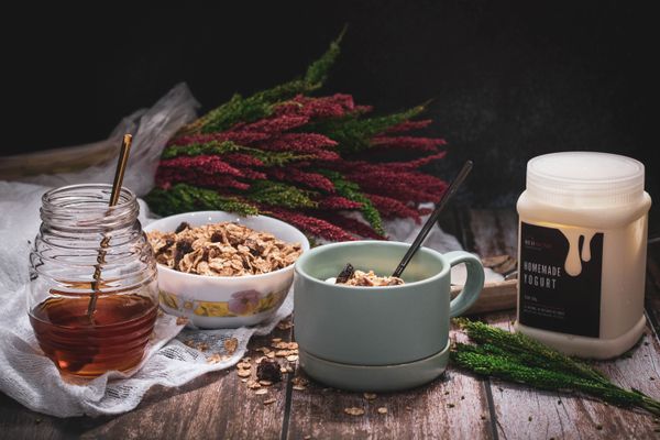 Breakfast cereal with homemade yogurt