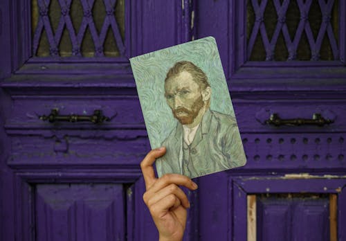 Photos gratuites de autoportrait de van gogh, fermer, main