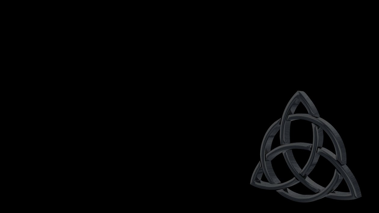 Triquetra 3D black