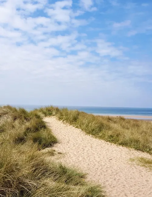 The Ultimate Guide to the Best UK Beaches: Coastal Wonders Beyond the Ordinary
