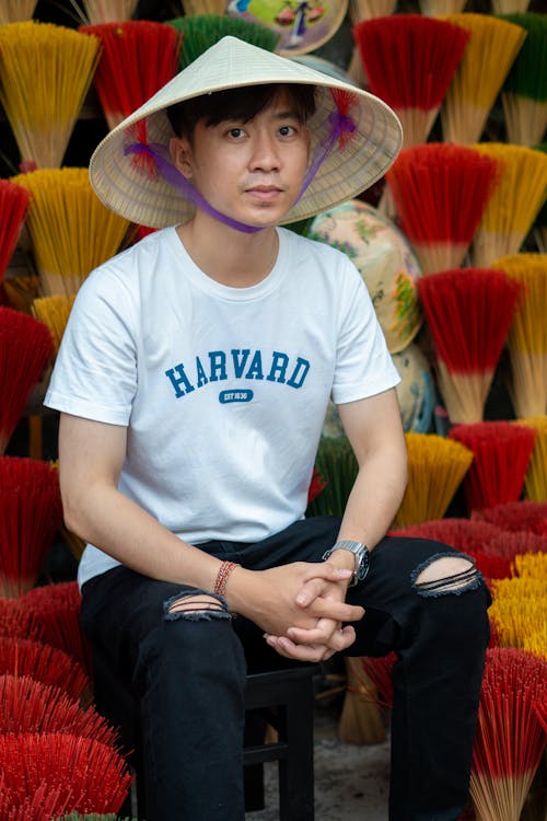 Imagine de stoc gratuită din bărbat asiatic, cămașă albă, colorat