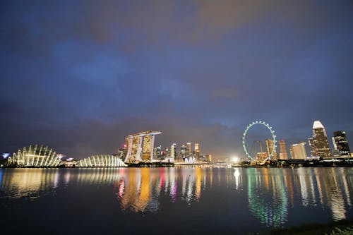 Ingyenes stockfotó este, felhőkarcolók, marina bay témában