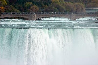Niagara Falls: Offseason Crowds and Pricey Attractions Leave Visitors Underwhelmed