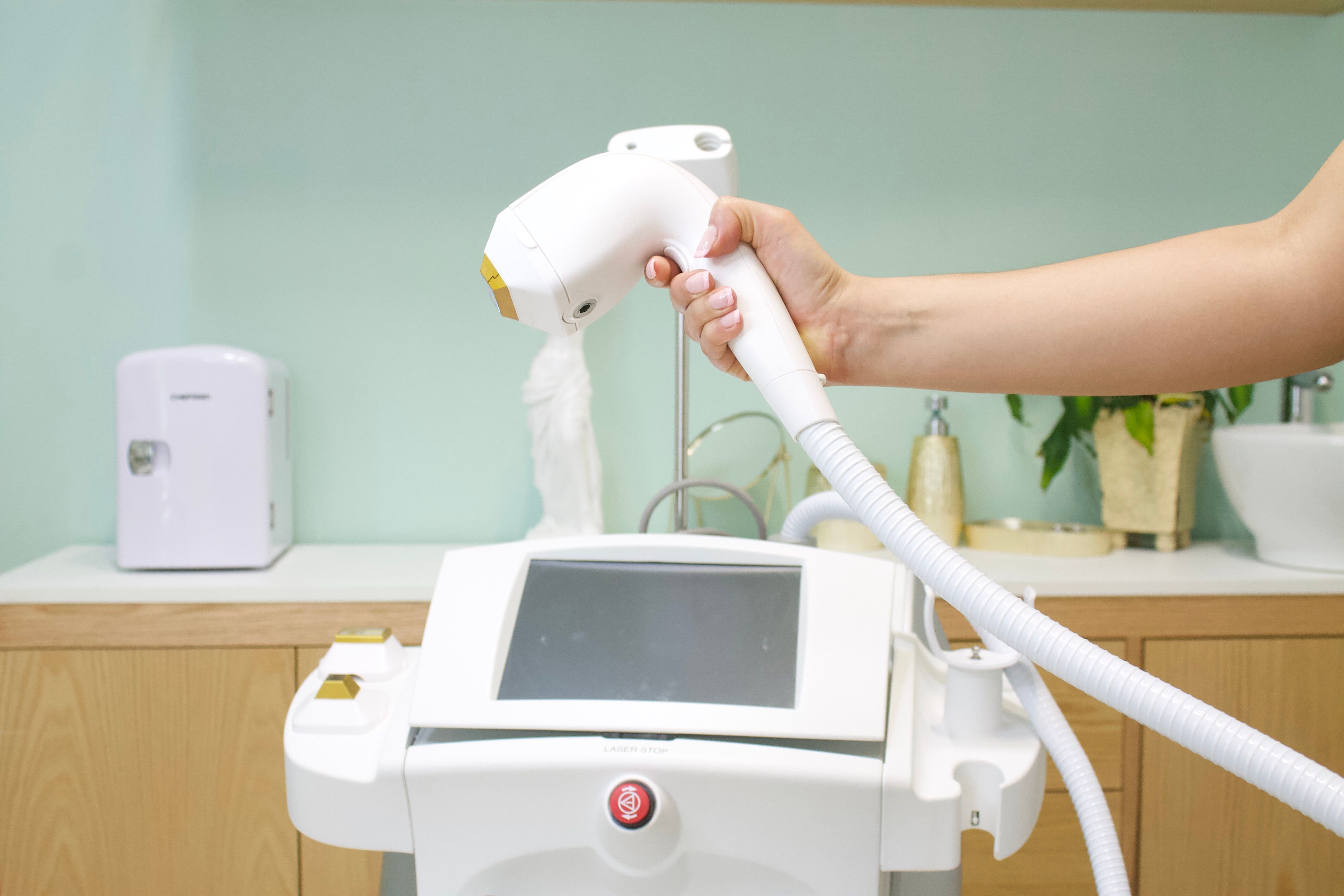 Professional laser hair removal device