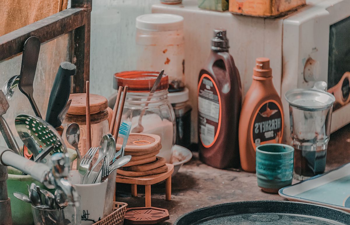 Styling a Bottle Green Kitchen