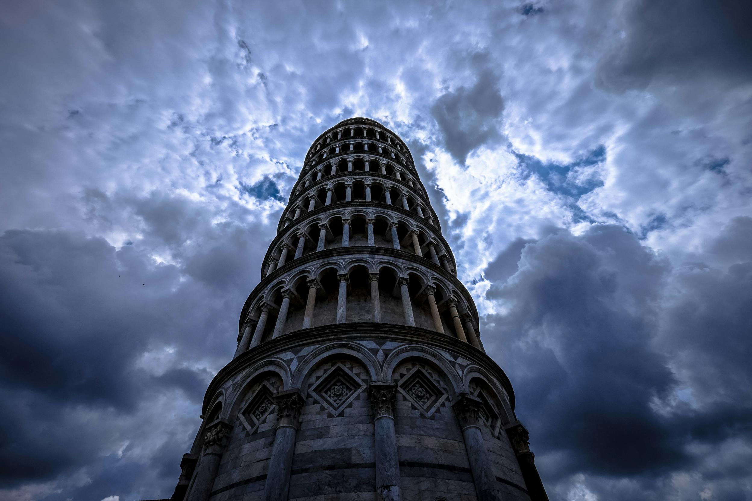 Pisa Leaning Tower Wall Paper Mural | Buy at EuroPosters