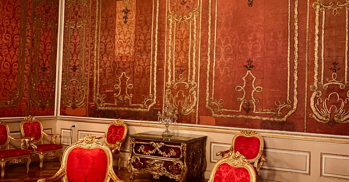 Royal Palace Interior Design · Free Stock Photo