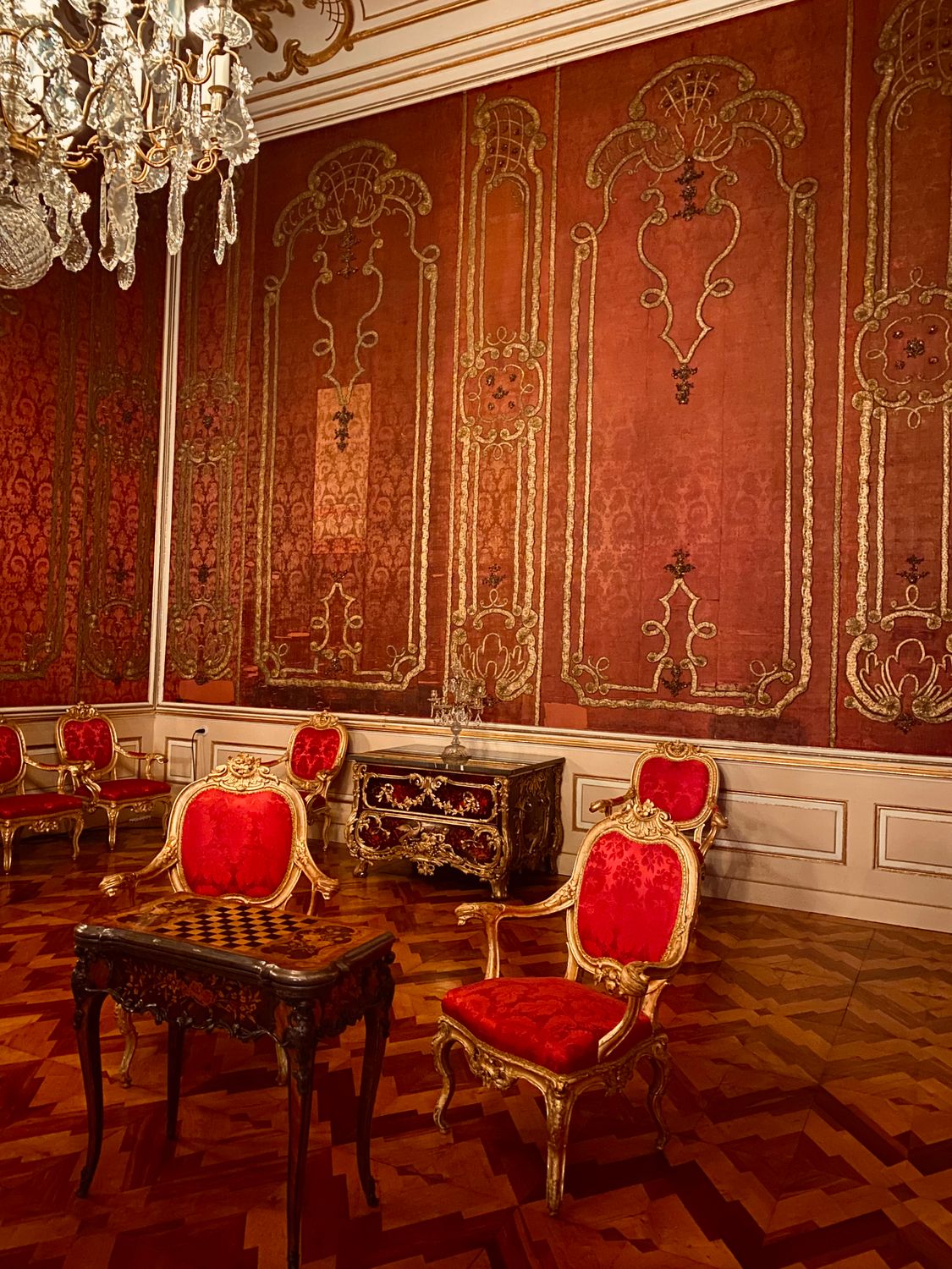 Royal Palace Interior Design · Free Stock Photo