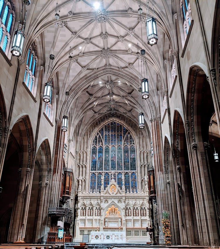 Interior Of Trinity Church In New York 