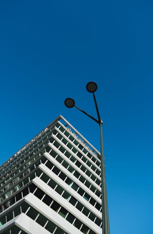 垂直拍攝, 城市, 摩天大樓 的 免費圖庫相片