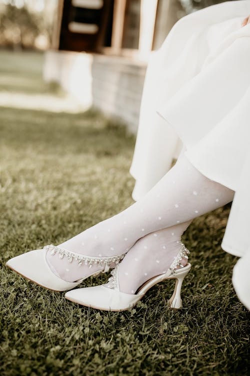 ayakkabı, dikey atış, düğün ayakkabısı içeren Ücretsiz stok fotoğraf