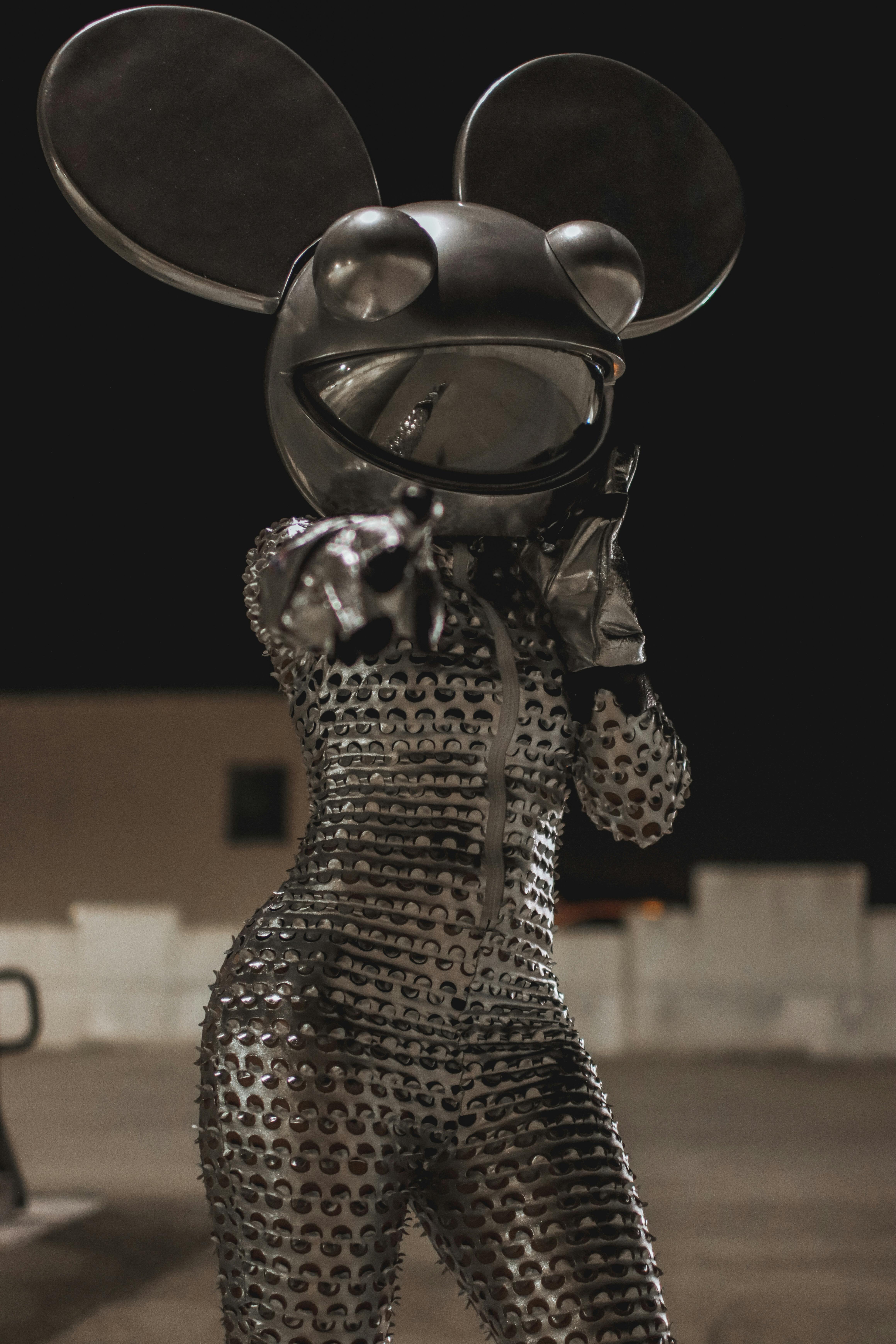 Ücretsiz artistik, avangard, başlık içeren Ücretsiz stok fotoğraf Stok Fotoğraflar