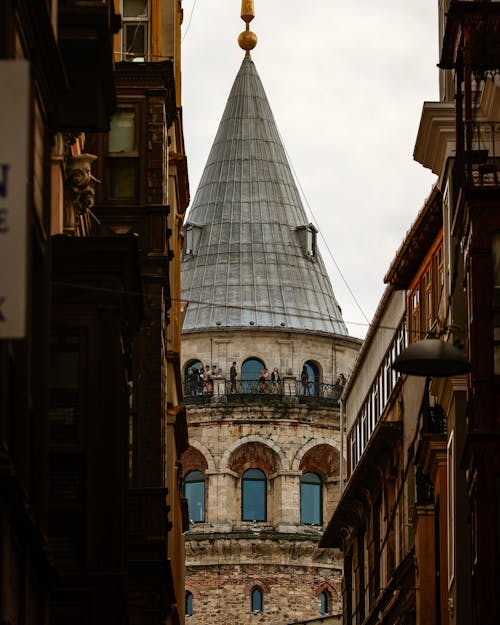Free A Galata Tower Under the Cloudy Sky Stock Photo