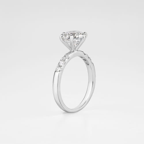 Free Photograph of a Ring with a Diamond Stock Photo