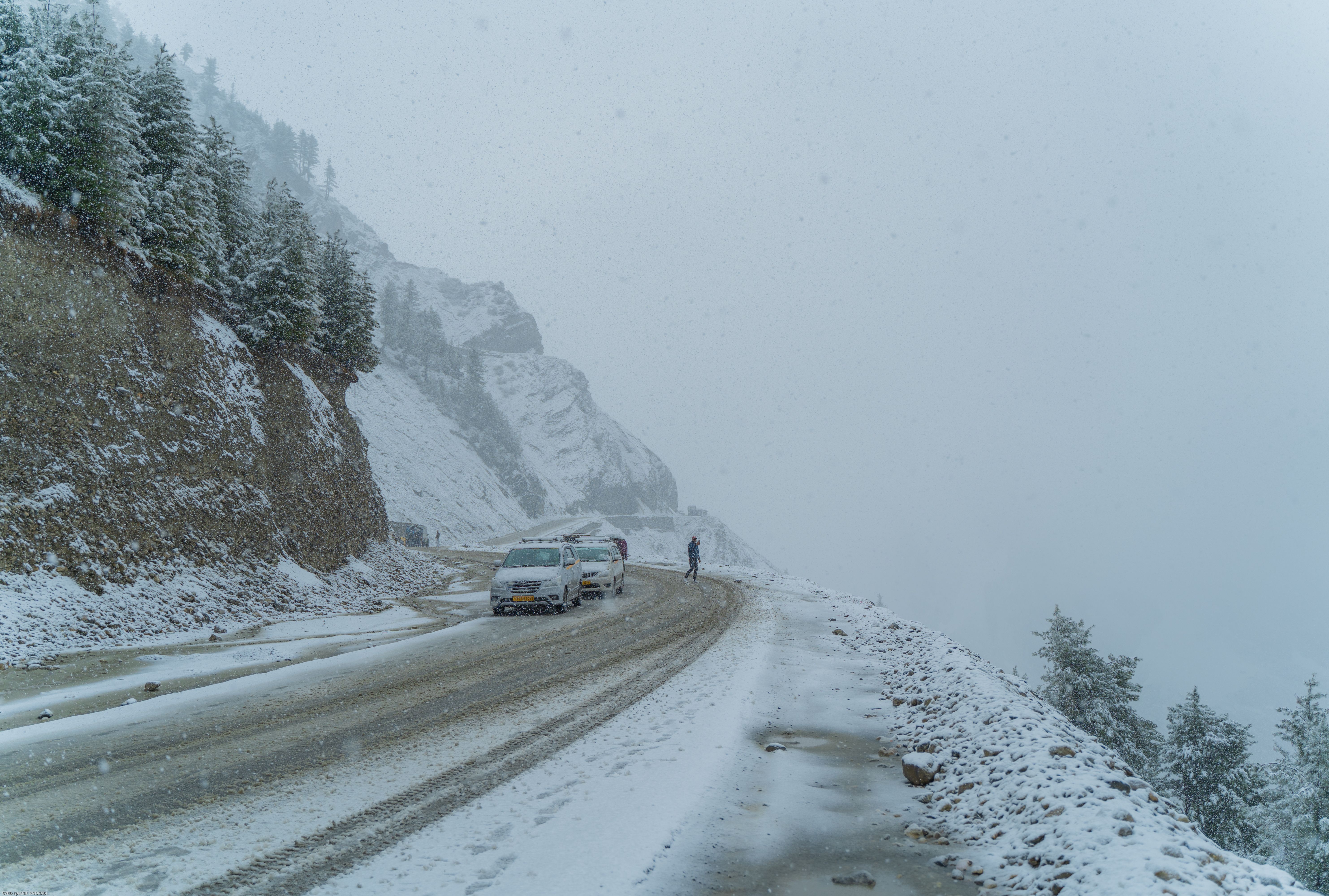 Dynamic Snowfall Overlay for Social Posts (Canva)
