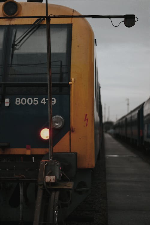 Bezpłatne Darmowe zdjęcie z galerii z dworzec kolejowy, logistyka, lokomotywa Zdjęcie z galerii