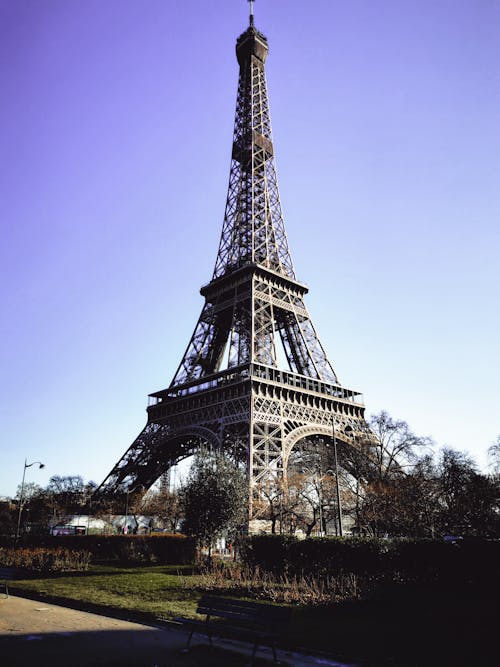 An Eiffel Tower 
