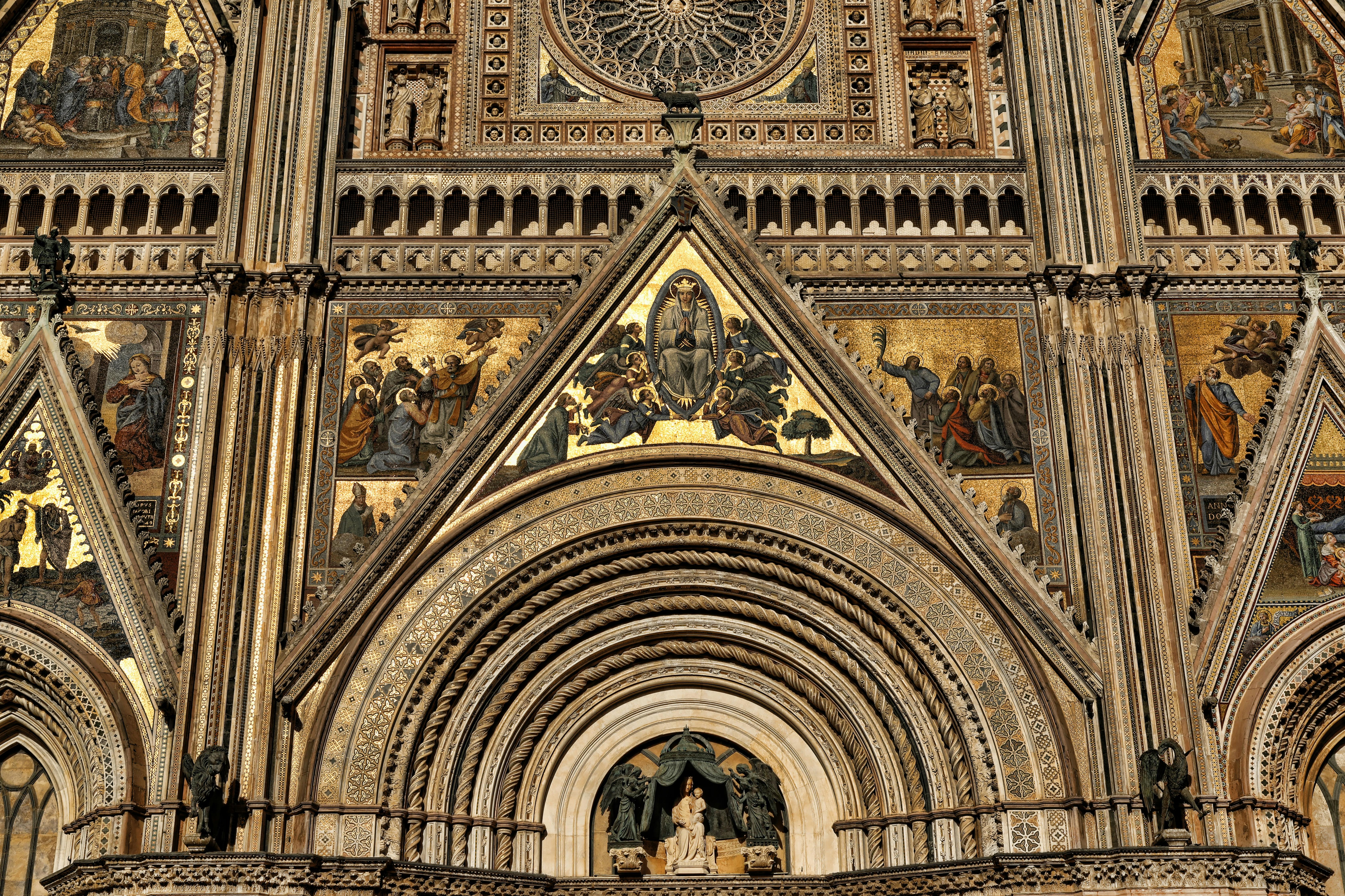 What type of paintings sell best 2022?