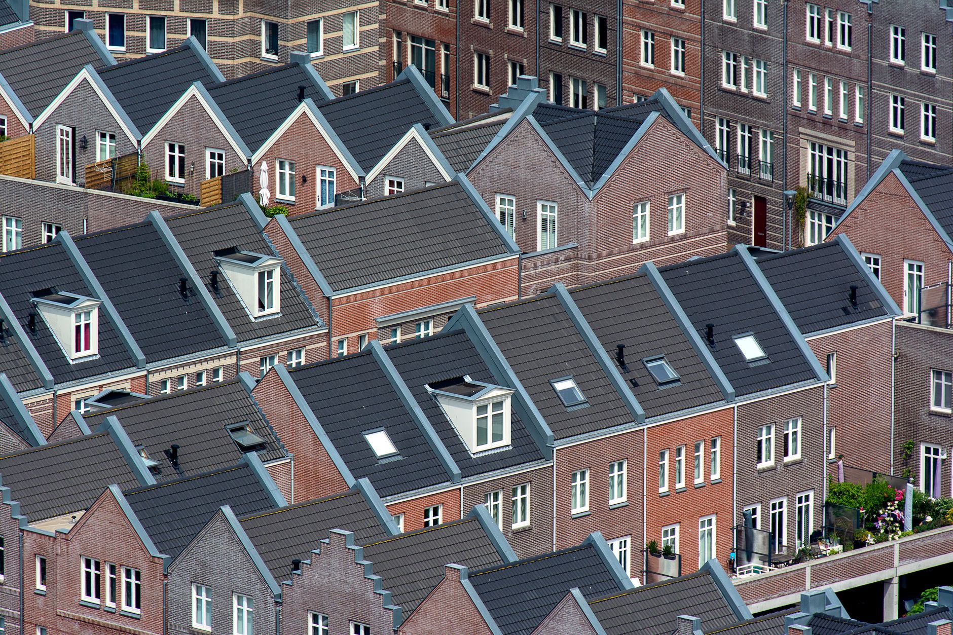 Home Selling Support in Nuenen: Real-Life Case Studies
