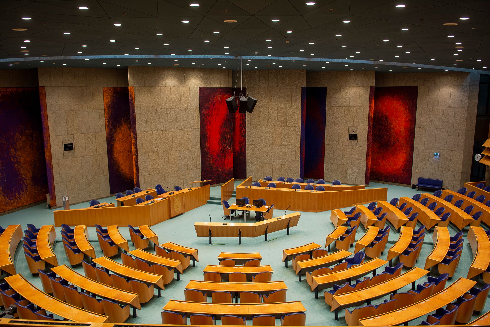 Provincies Utrecht en Noord-Holland hijsen vlag voor Keti Koti