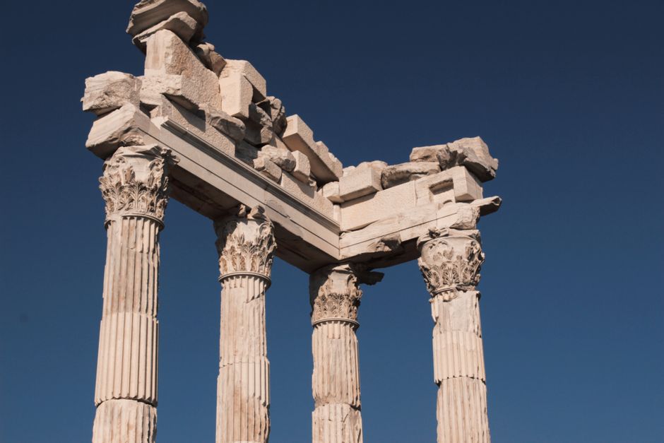 Ancient Roman Temple in Évora, Portugal, under a clear sky