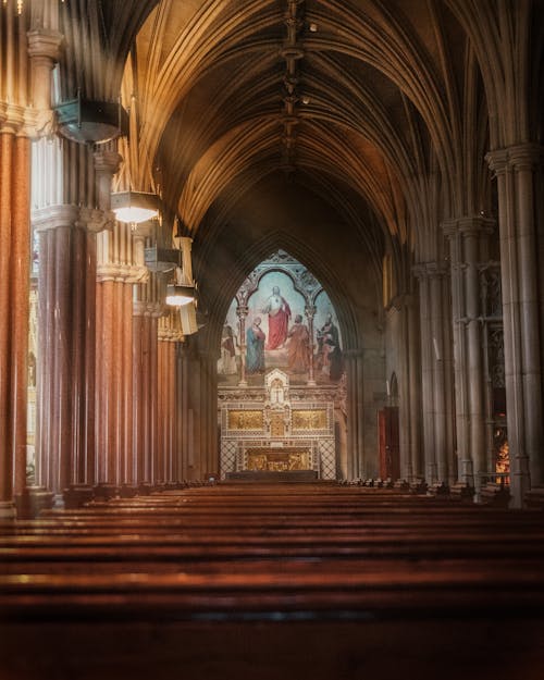 Kostenloses Stock Foto zu anbetungsstätte, christentum, geistigkeit