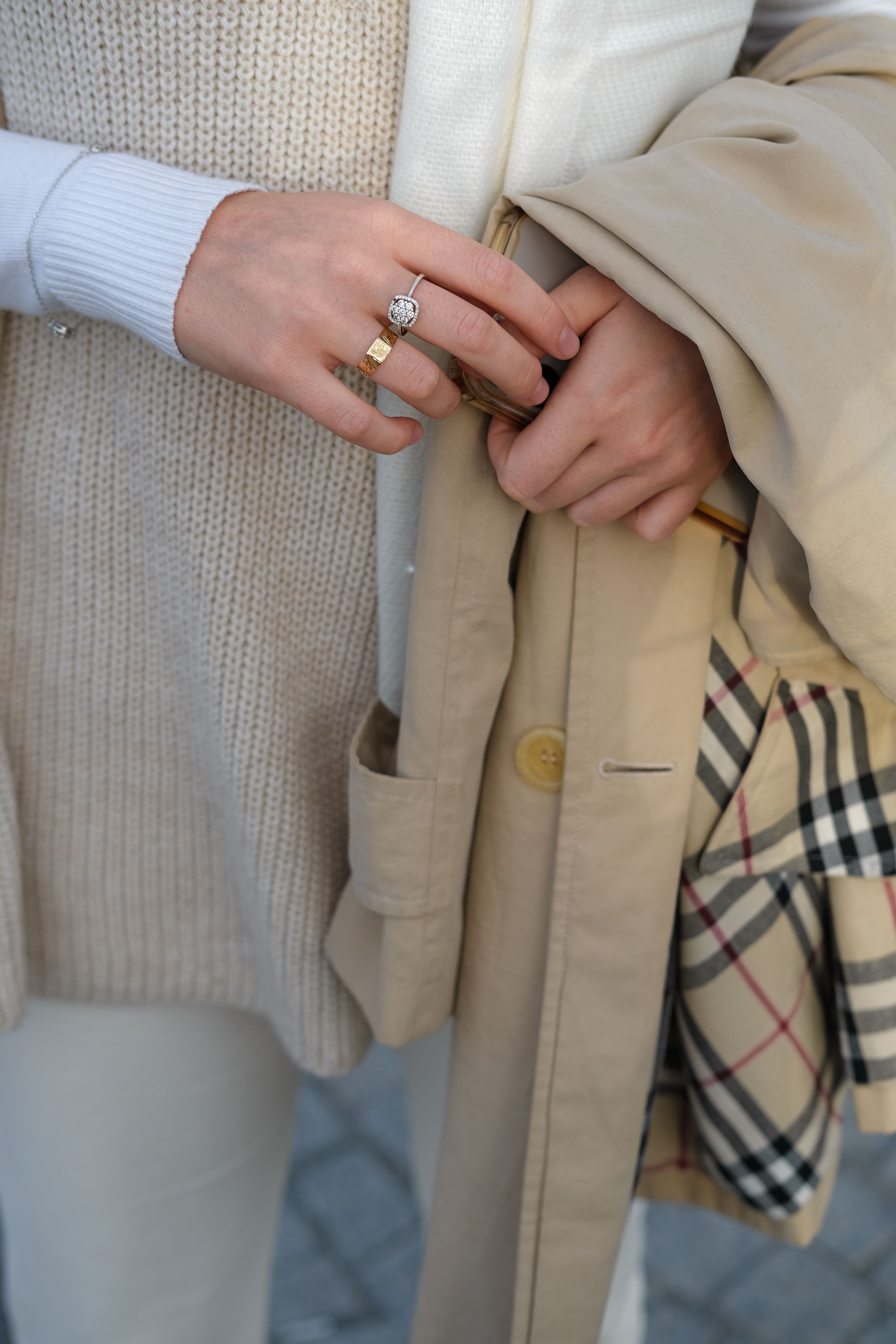 Hand Holding Shell · Free Stock Photo