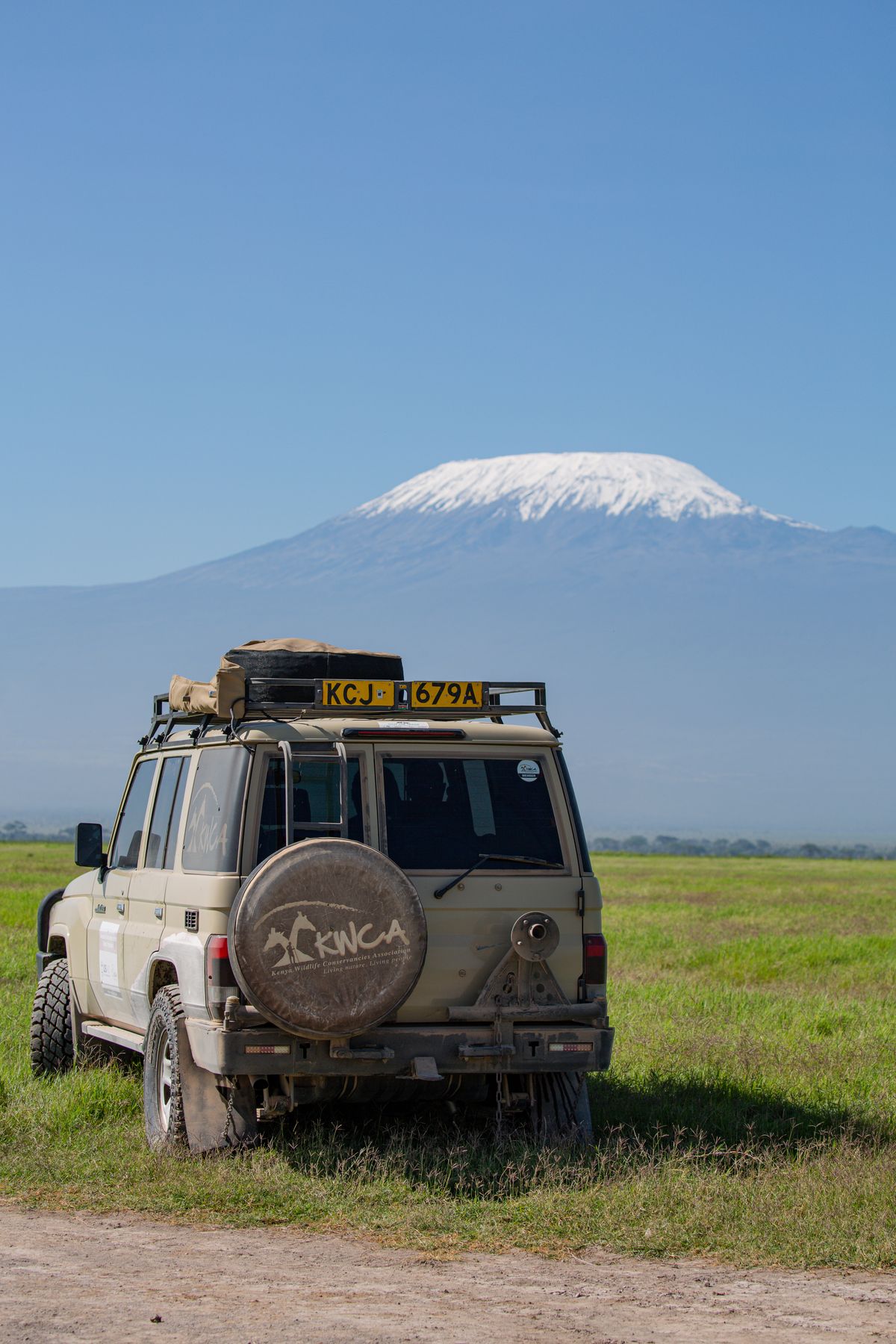 Rent a Car — Land Cruisers, safari vans, saloons and chauffeurs.