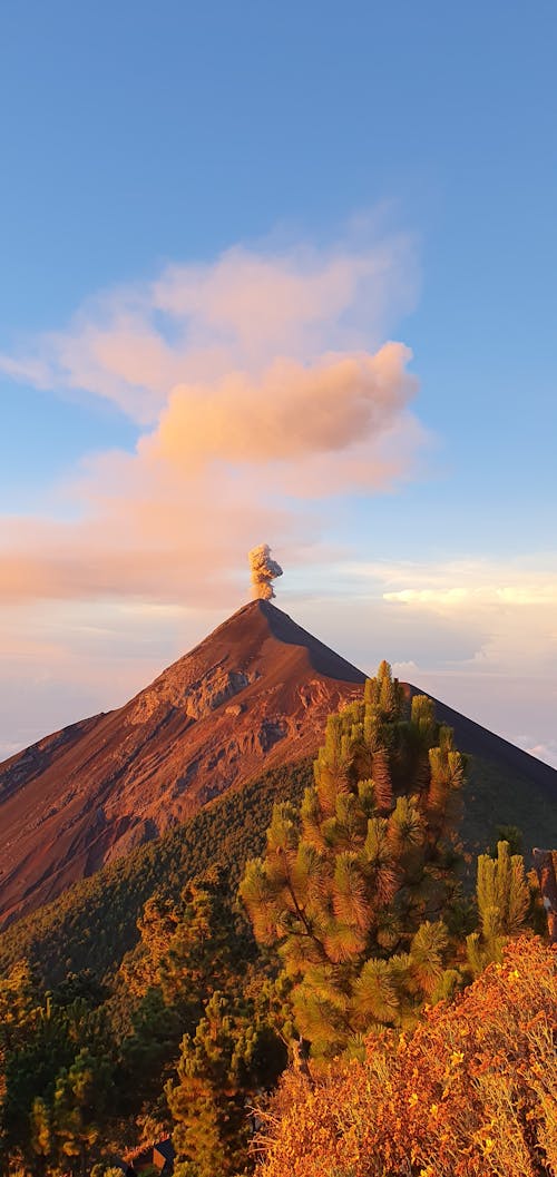 噴火, 垂直ショット, 山の無料の写真素材