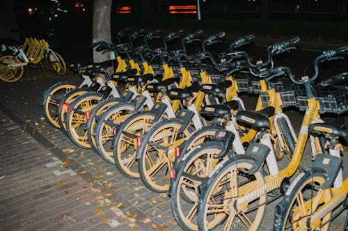 Gratis stockfoto met bedrijf, fietsen, ijzer