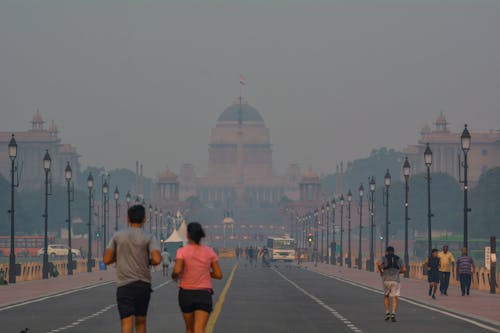 Delhi Air Quality Turns ‘Poor’ After 4 Months of Clear Weather