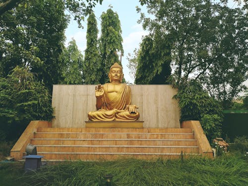 Photos gratuites de bouddha, Bouddhisme, doré