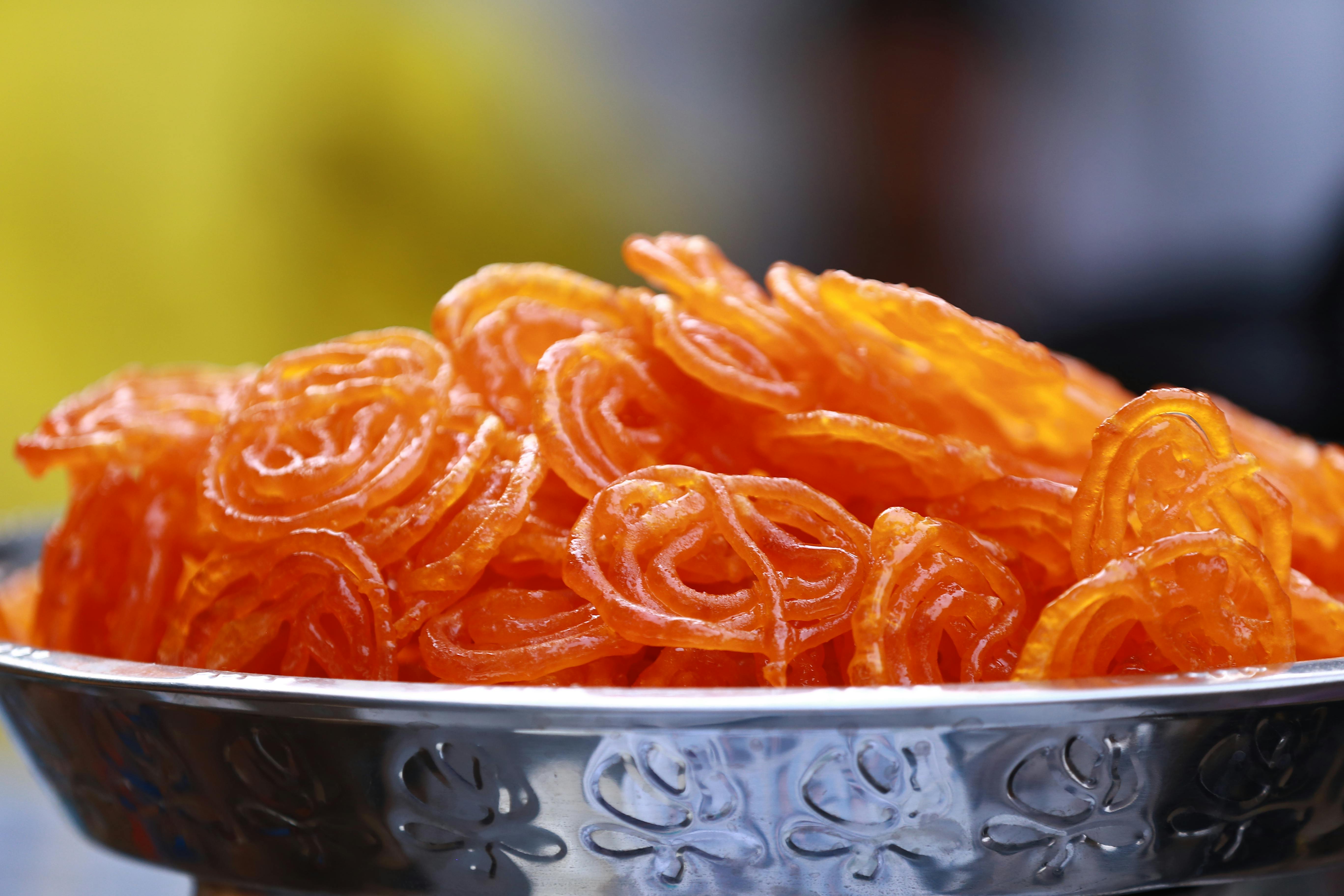 How to Make Jalebi (with Pictures) - wikiHow