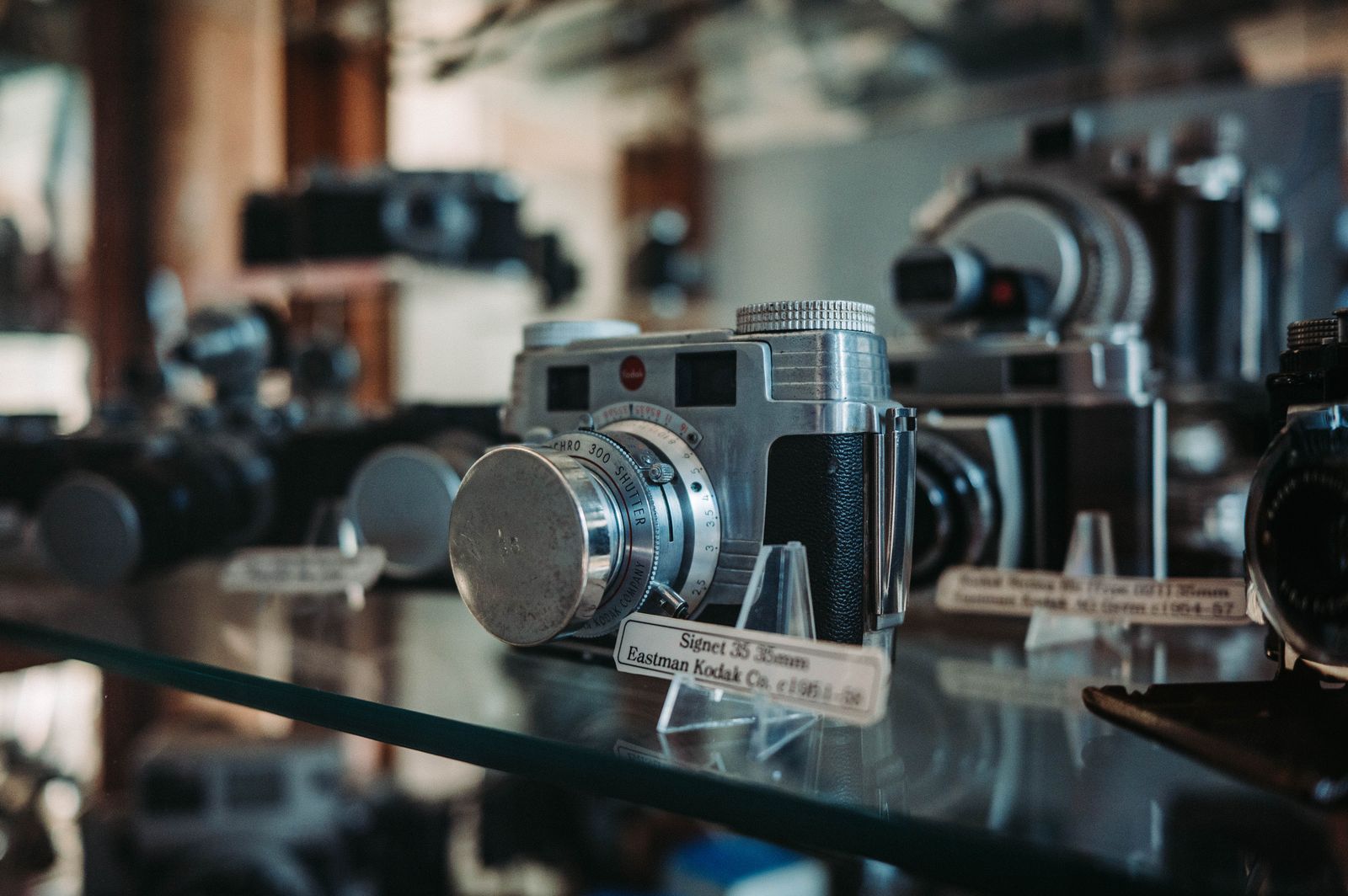 Leica revives the Navy's secretive lens design in a 660-unit limited edition