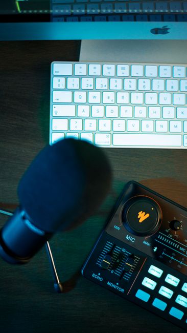 podcast youtube recording microphone studio