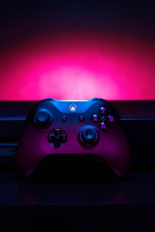 Close-up of Holding Xbox Controller · Free Stock Photo