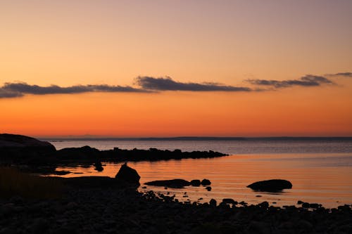 бесплатная Бесплатное стоковое фото с берег, восход, камни Стоковое фото