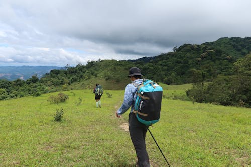 Fotos de stock gratuitas de excursionismo, mochileros, montañas