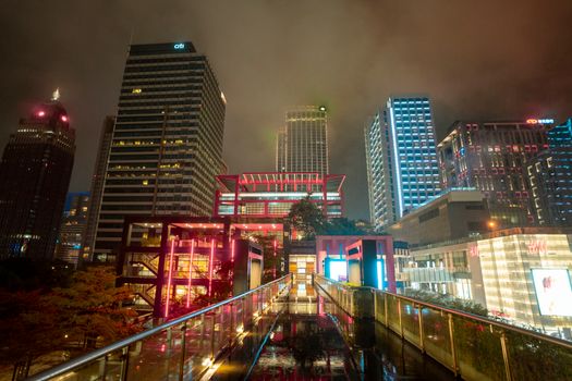 Bezaubernde Nacht & Stadt – Cyberpunk Neon Wallpaper (von Jimmy Liao, 7952×5304, #14556060)