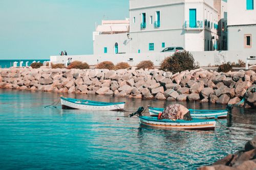 Free Boat docked on the beach Stock Photo