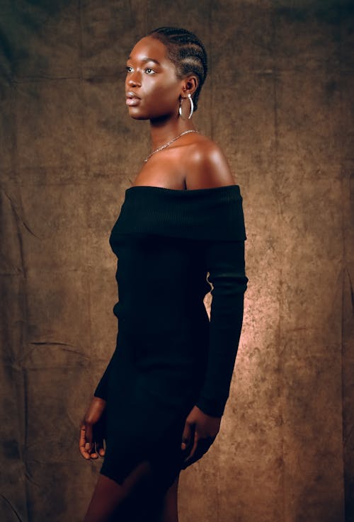 Darmowe zdjęcie z galerii z afroamerykanka, atrakcyjny, czarna kobieta