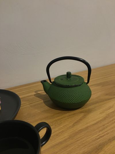 Cast-iron teapots