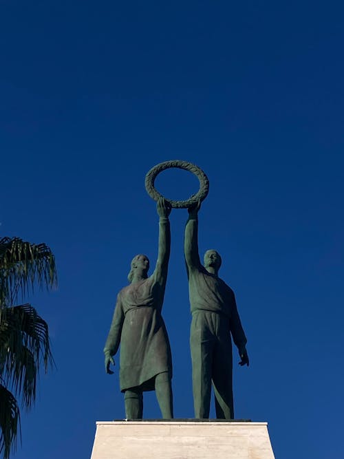 Foto profissional grátis de arte, bronze, escultura