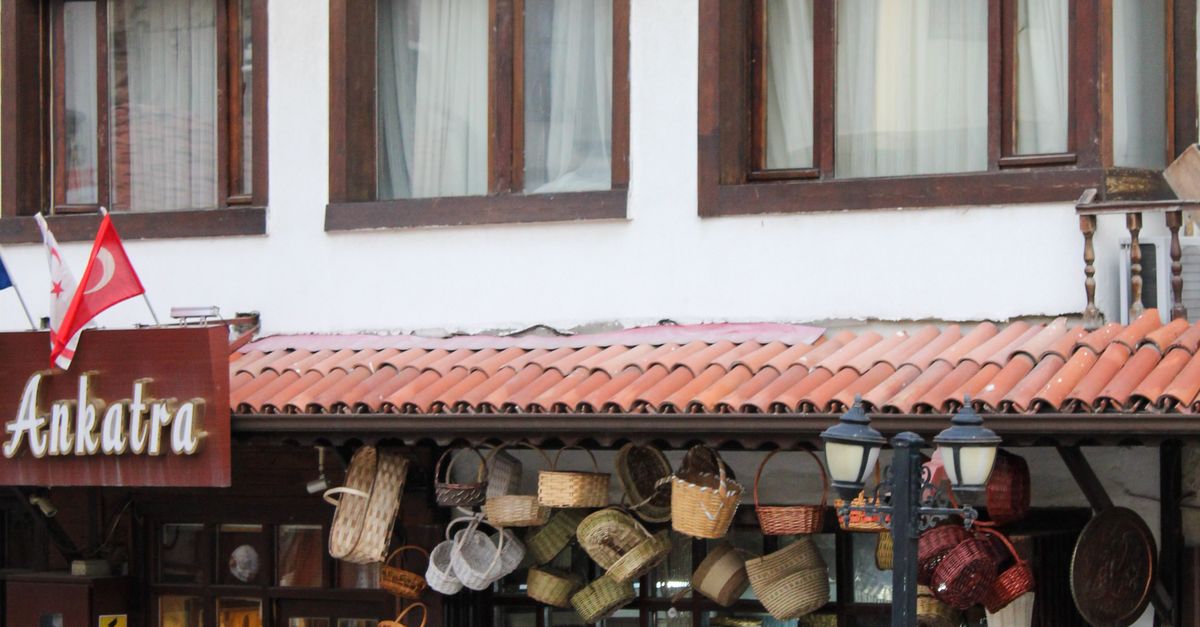 Turkey Store Images Store with Baskets in Turkey · Free Stock Photo