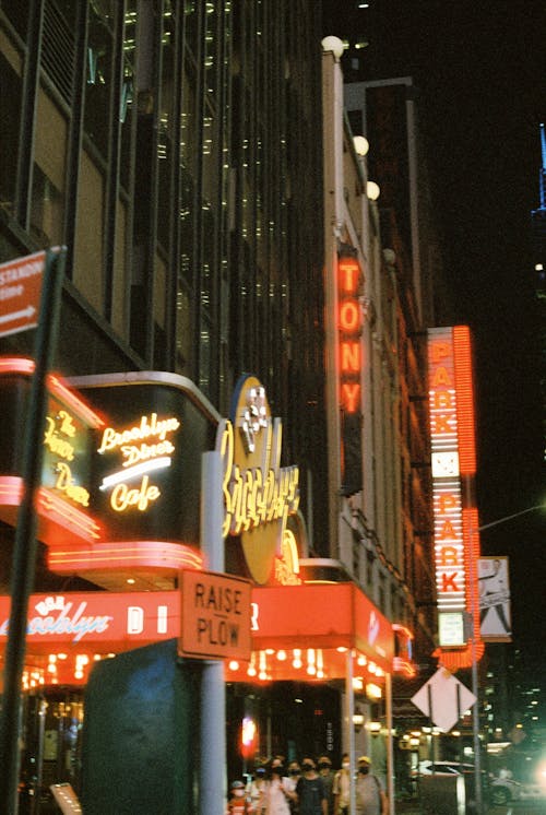 Základová fotografie zdarma na téma komerční budovy, město, neon signage