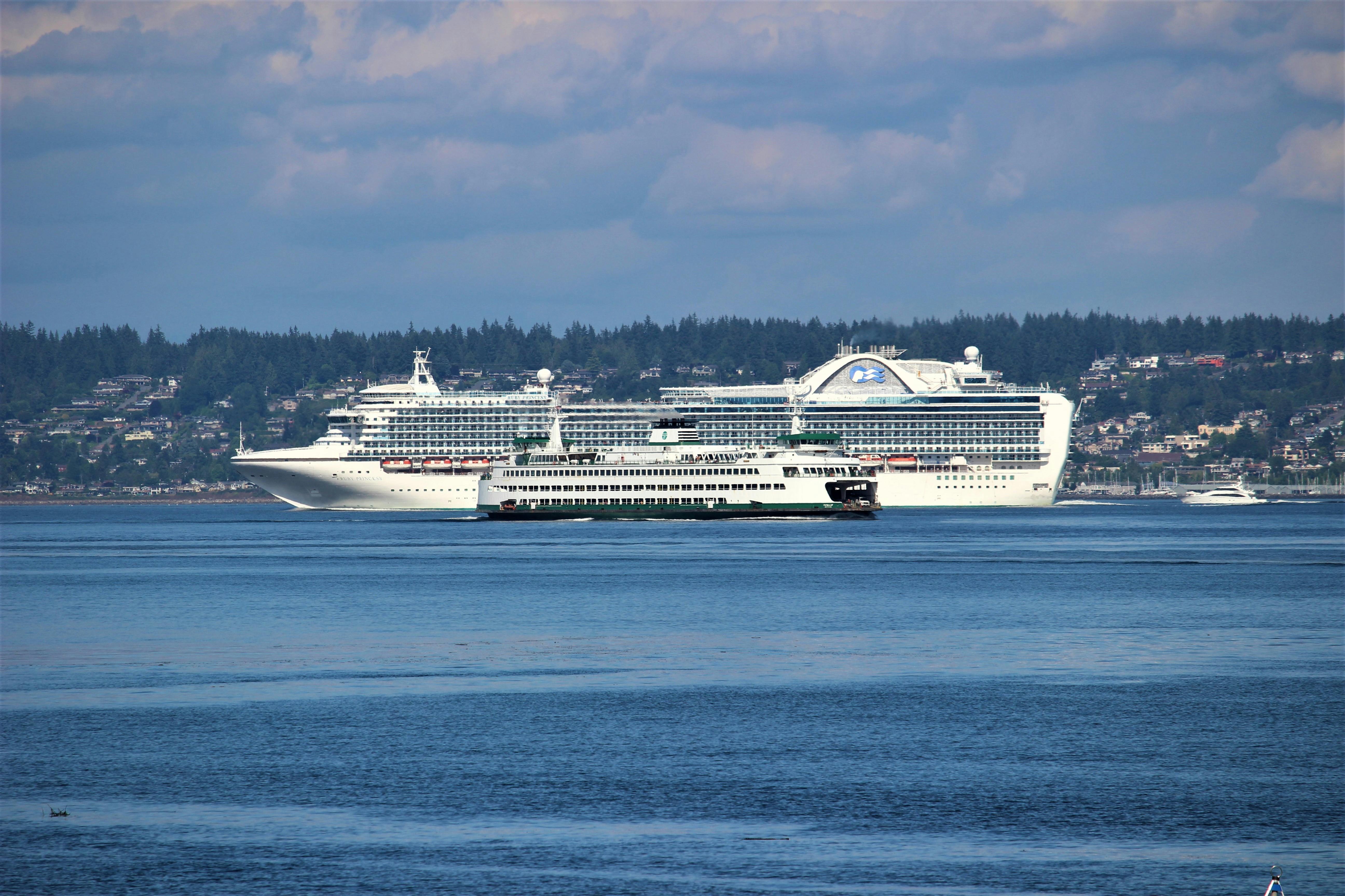 Photo by Charles Schwab