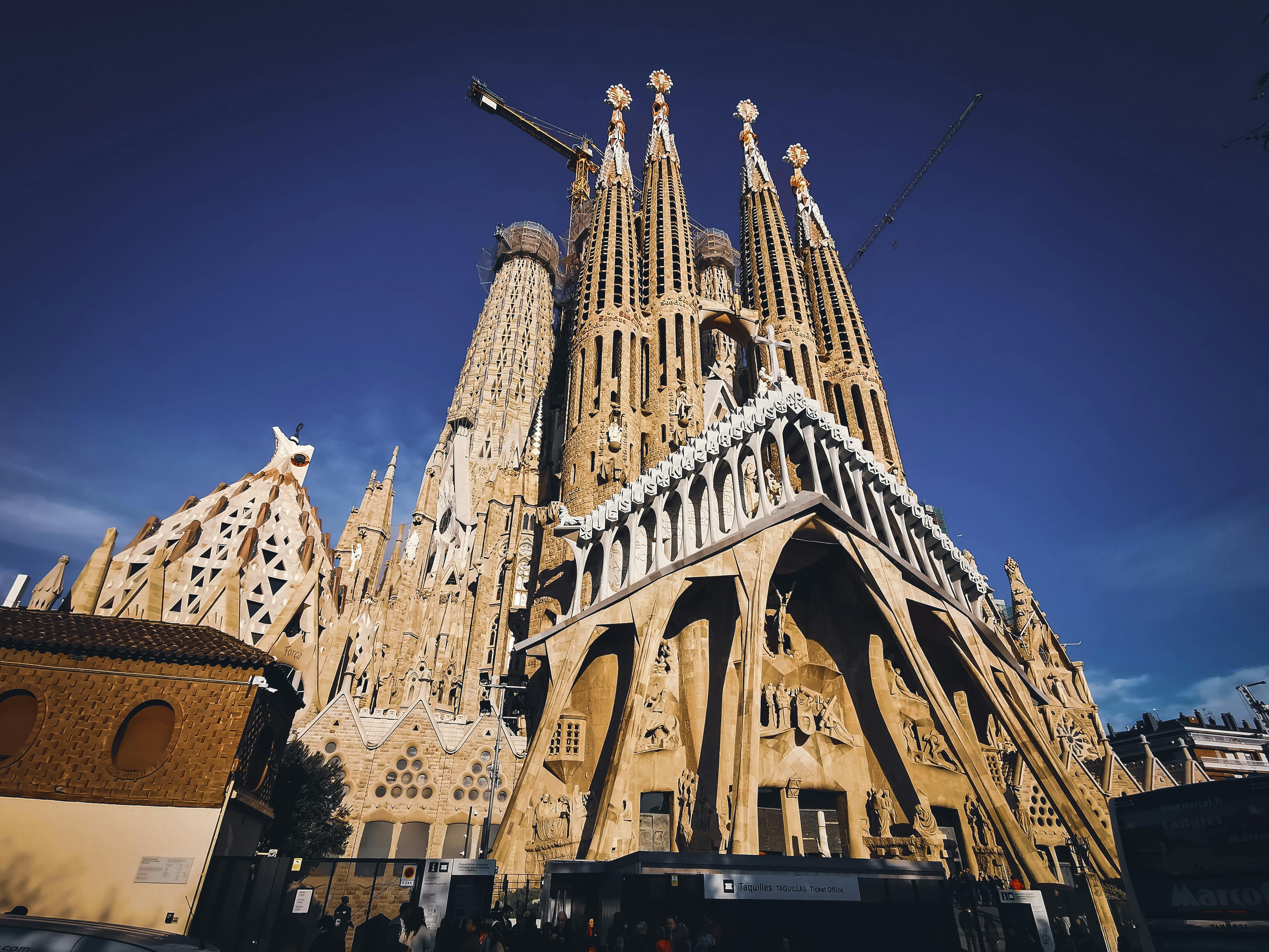 the la sagrada familia in spain