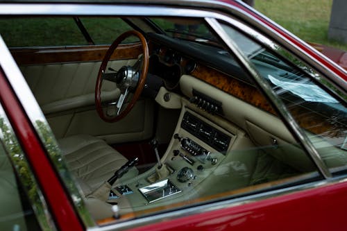 Fotobanka s bezplatnými fotkami na tému automobilový priemysel, classic-car, drevený volant