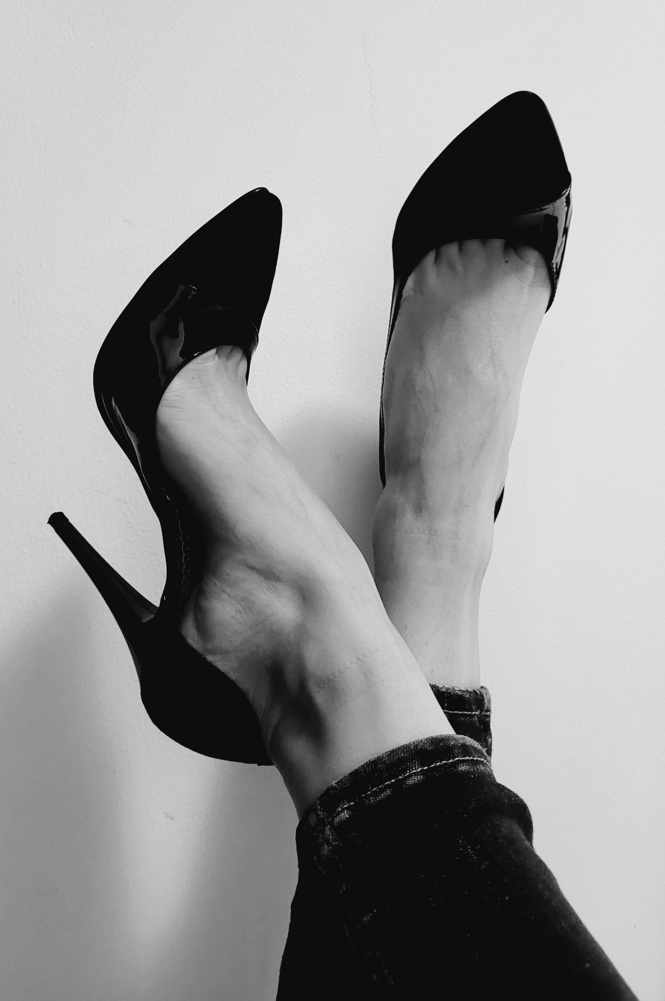 Female Legs In High Heels, Black And White Photo Stock Photo, Picture and  Royalty Free Image. Image 21023629.
